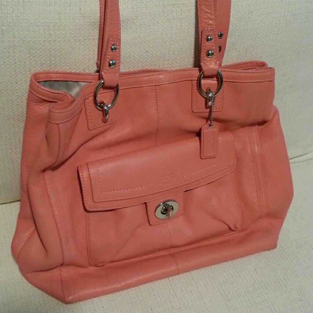 Coach shoulder bag
